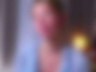 MaeBrowning's Live Sex Cam Show