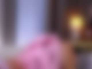 MaeBrowning's Live Sex Cam Show