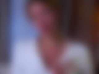 MaeBrowning's Live Sex Cam Show
