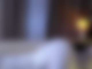 MaeBrowning's Live Sex Cam Show