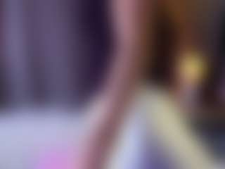 MaeBrowning's Live Sex Cam Show