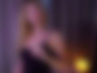 MaeBrowning's Live Sex Cam Show