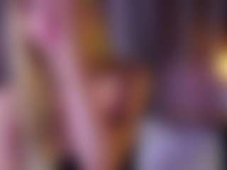 MaeBrowning's Live Sex Cam Show