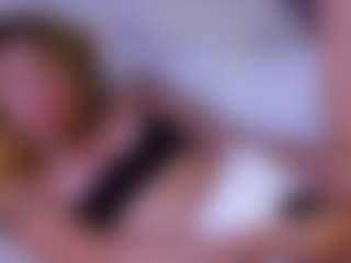 MaeBrowning's Live Sex Cam Show
