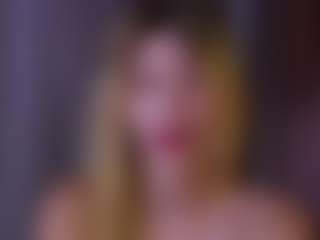 MaeBrowning's Live Sex Cam Show