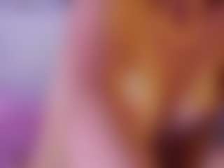 MaeBrowning's Live Sex Cam Show