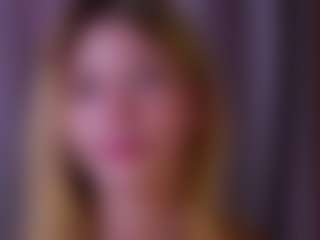 MaeBrowning's Live Sex Cam Show