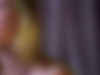 MaeBrowning's Live Sex Cam Show