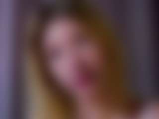 MaeBrowning's Live Sex Cam Show