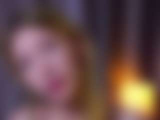 MaeBrowning's Live Sex Cam Show