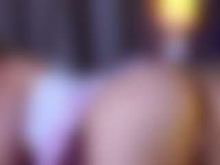 MaeBrowning's Live Sex Cam Show