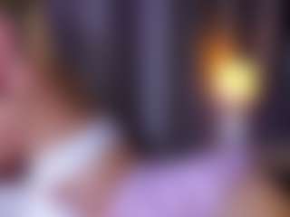 MaeBrowning's Live Sex Cam Show