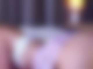MaeBrowning's Live Sex Cam Show