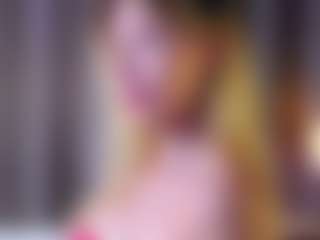 Live cam show with MaeBrowning - Erotic Dance on Camsoda Late Night