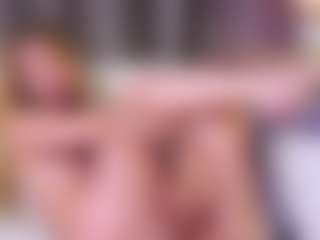 MaeBrowning's Live Sex Cam Show