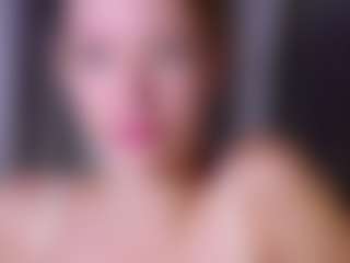 MaeBrowning's Live Sex Cam Show