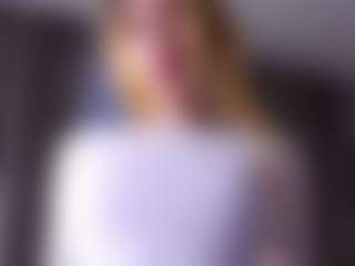 Live cam show with MaeBrowning - Blonde Hair Fetish on SpankPalCams