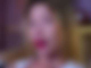 MaeBrowning's Live Sex Cam Show