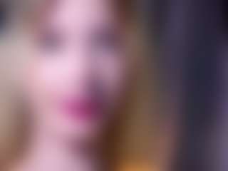 MaeBrowning's Live Sex Cam Show