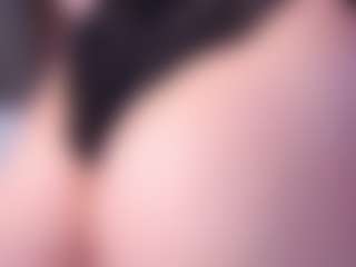 MaeBrowning's Live Sex Cam Show