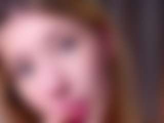 MaeBrowning's Live Sex Cam Show