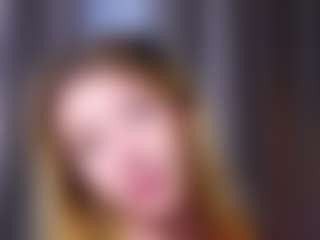 MaeBrowning's Live Sex Cam Show