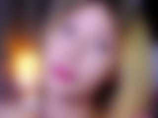 MaeBrowning's Live Sex Cam Show