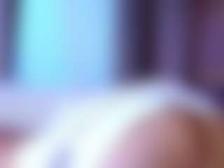 MaeBrowning's Live Sex Cam Show