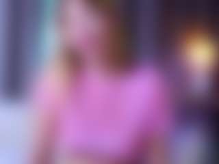 MaeBrowning's Live Sex Cam Show