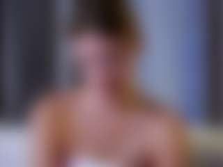 MaeBrowning's Live Sex Cam Show