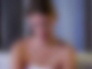 MaeBrowning's Live Sex Cam Show