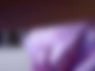 MaeBrowning's Live Sex Cam Show