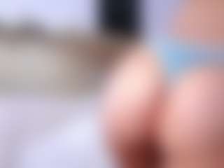 MaeBrowning's Live Sex Cam Show