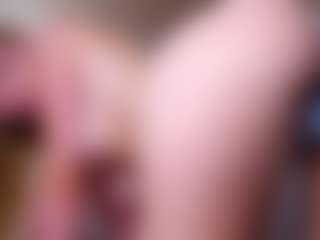 MaeBrowning's Live Sex Cam Show