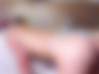 MaeBrowning's Live Sex Cam Show