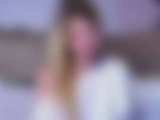MaeBrowning's Live Sex Cam Show
