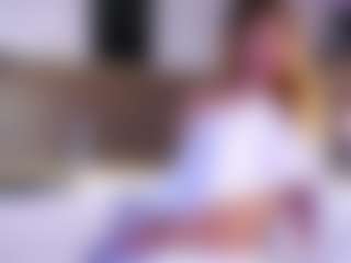 MaeBrowning's Live Sex Cam Show