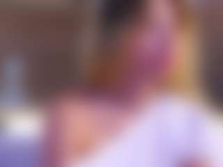 MaeBrowning's Live Sex Cam Show