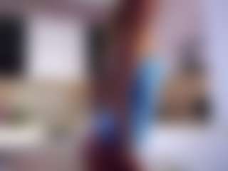 MaeBrowning's Live Sex Cam Show