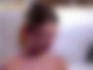 MaeBrowning's Live Sex Cam Show