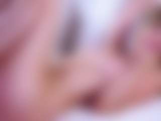 MaeBrowning's Live Sex Cam Show