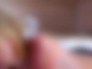 MaeBrowning's Live Sex Cam Show