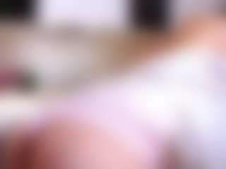 Live cam show with MaeBrowning - Blonde Hair Lovense on AdultVida.com