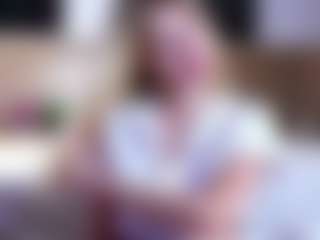 MaeBrowning's Live Sex Cam Show