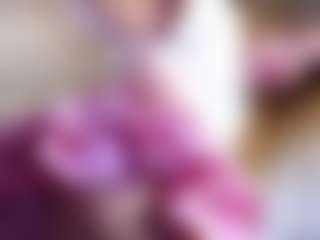 MaeBrowning's Live Sex Cam Show