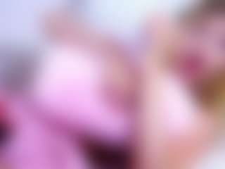 MaeBrowning's Live Sex Cam Show