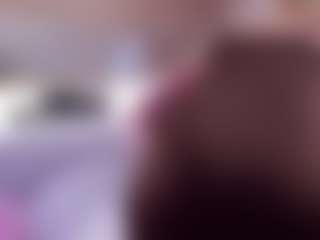 MaeBrowning's Live Sex Cam Show