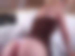 MaeBrowning's Live Sex Cam Show