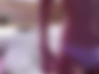 MaeBrowning's Live Sex Cam Show