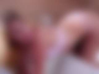 MaeBrowning's Live Sex Cam Show